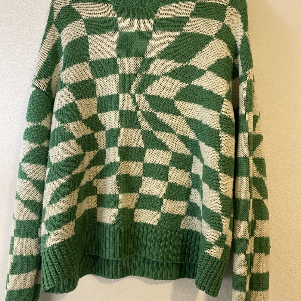 Retro checkered sweater